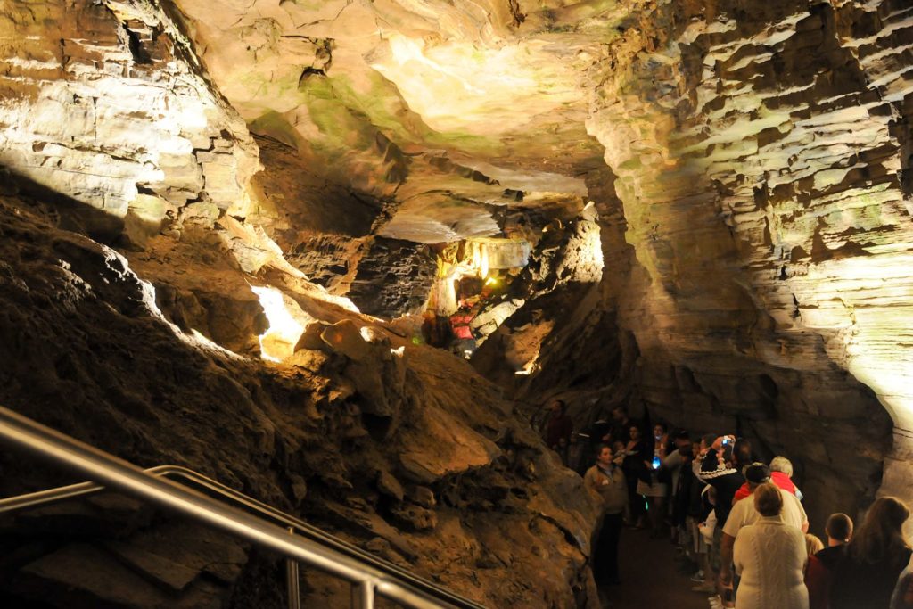 A tour inside Howe Caverns